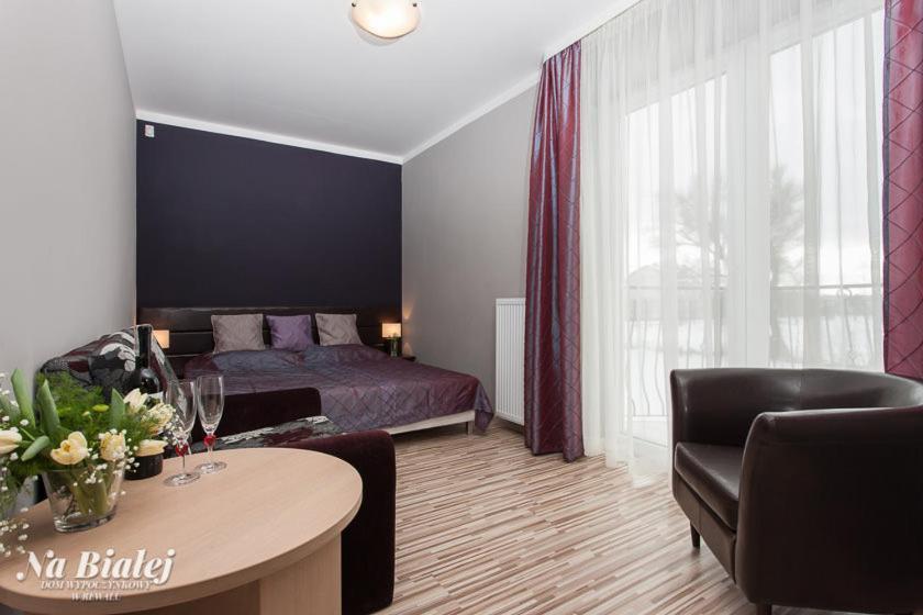 Na Bialej Apartment Rewal Luaran gambar