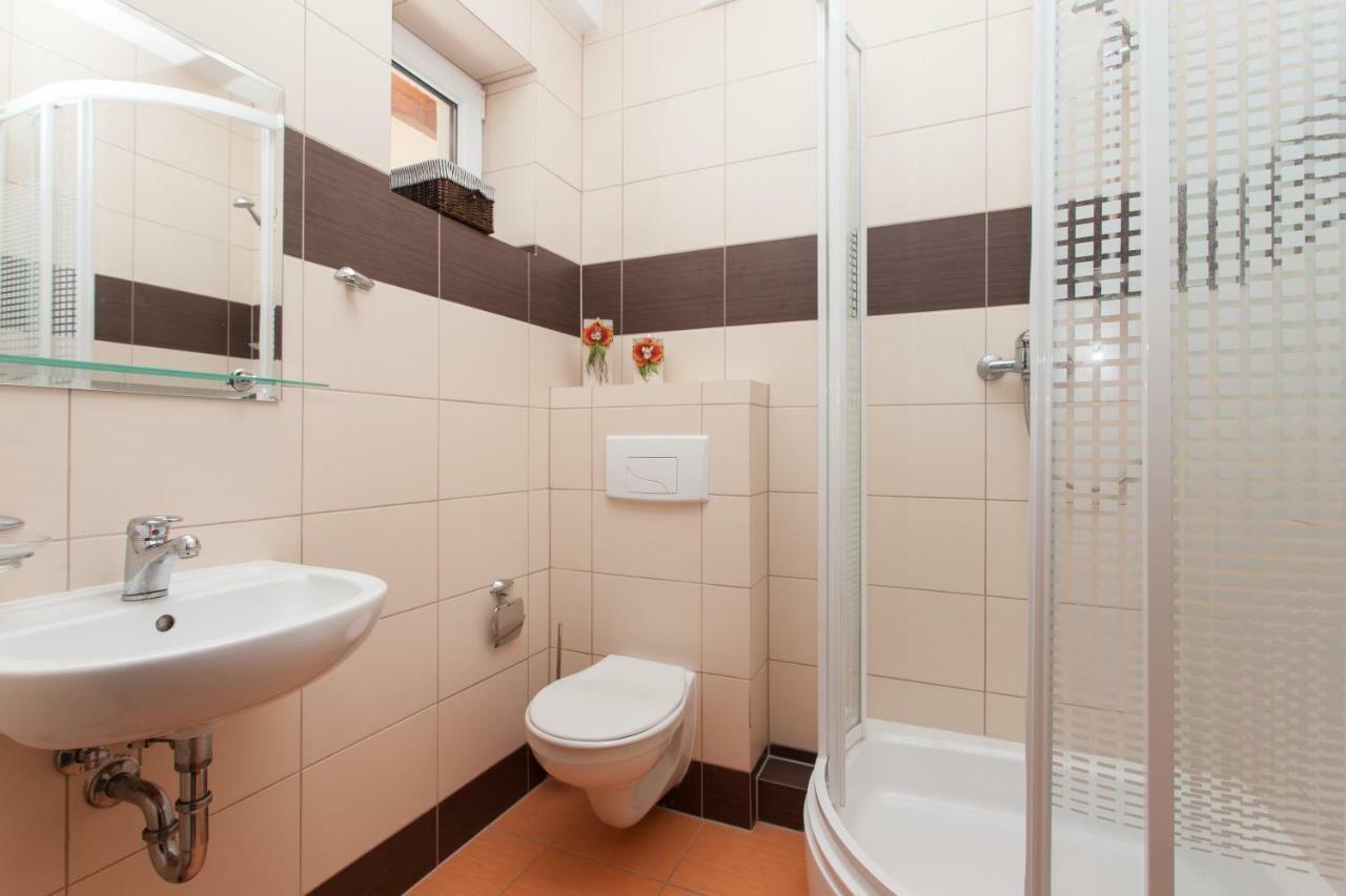 Na Bialej Apartment Rewal Luaran gambar